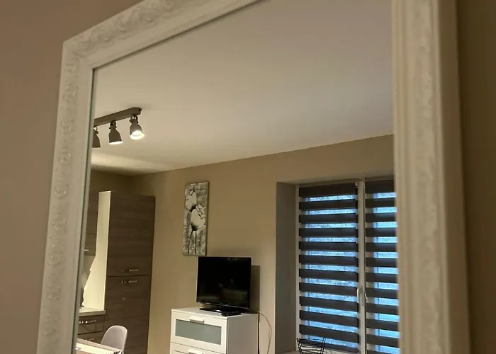 Les Petits Nids De Nina 3 Apartmanhotel Fosses-La-Ville